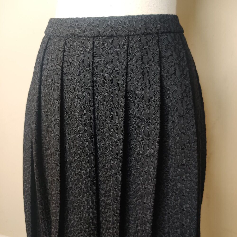 Calvin Klein Black Textured A-Line Skirt - Picture 4 of 10